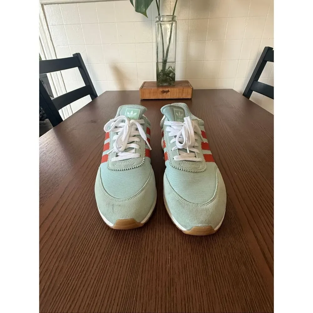 Adidas I-5923 Iniki Runner. 9.5